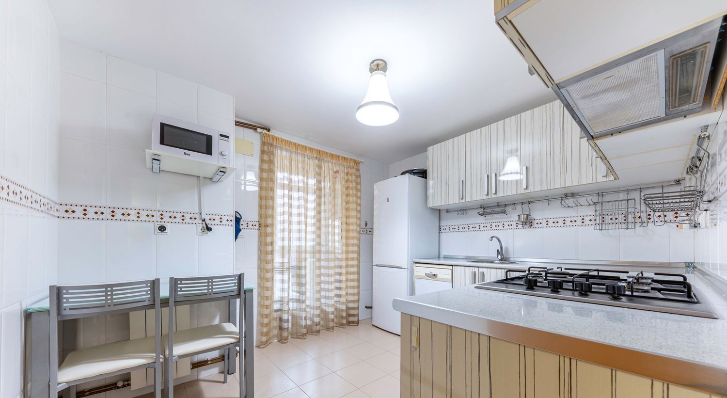Apartament w Alicante, Hiszpania 3 sypialnie, 95 mkw. nr 180106