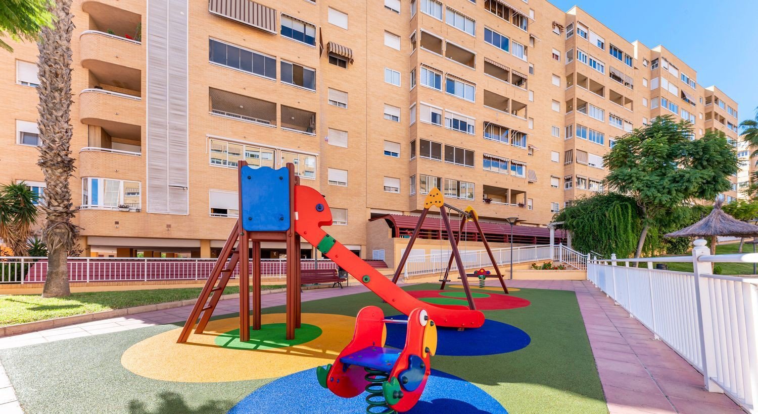 Apartament w Alicante, Hiszpania 3 sypialnie, 95 mkw. nr 180106