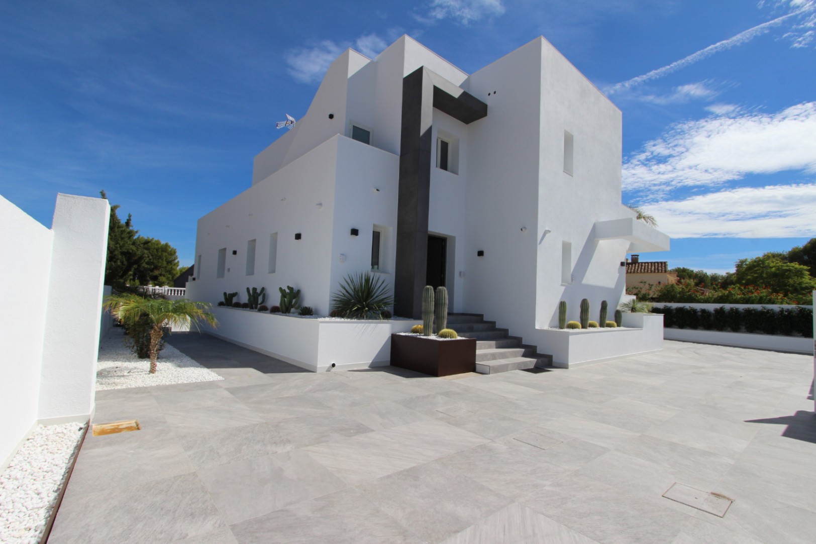 Villa in Teulada, Alicante, Spain 5 bedrooms, 240 sq.m. No. 106206
