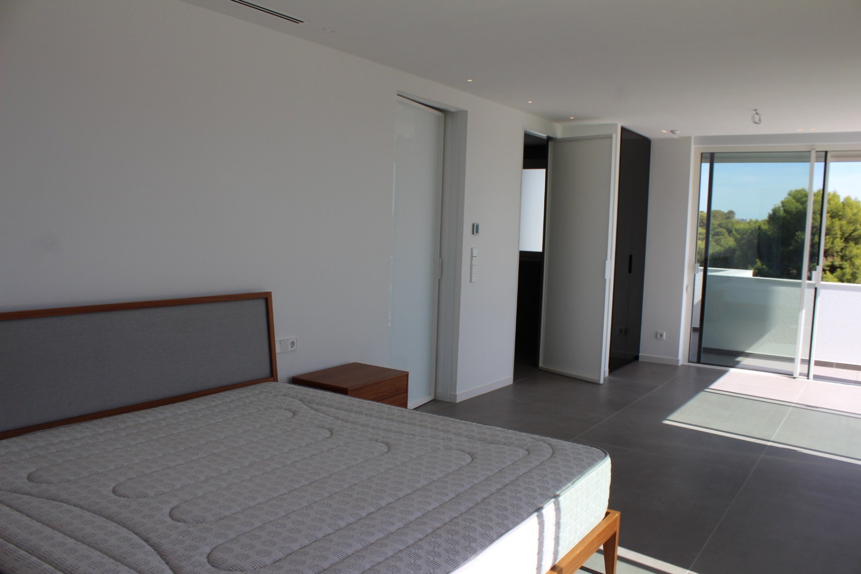 Villa in Teulada, Alicante, Spain 5 bedrooms, 240 sq.m. No. 106206