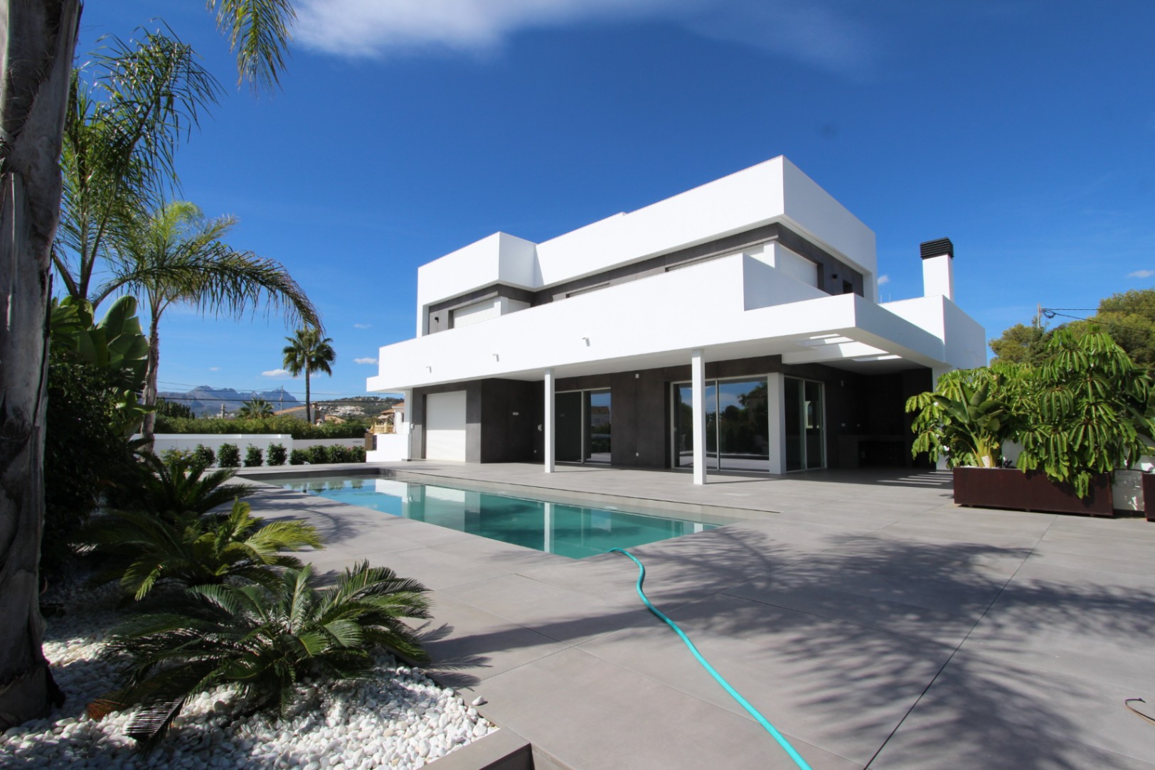 Villa in Teulada, Alicante, Spain 5 bedrooms, 240 sq.m. No. 106206