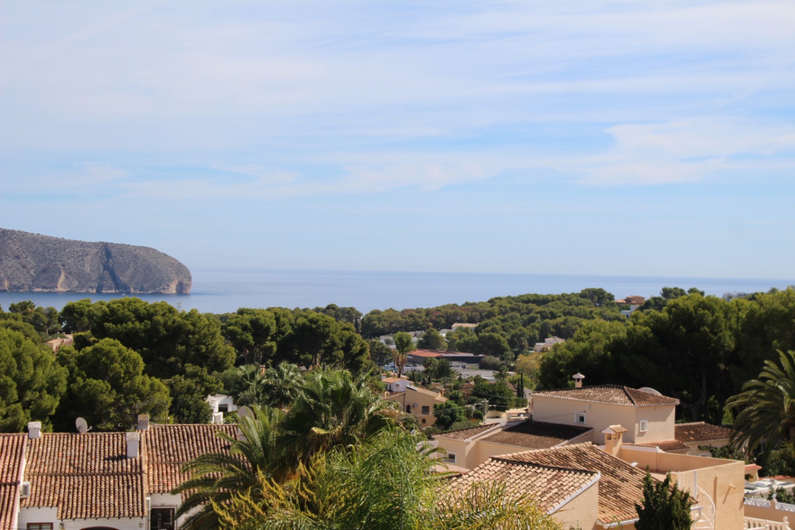 Villa in Teulada, Alicante, Spain 5 bedrooms, 240 sq.m. No. 106206