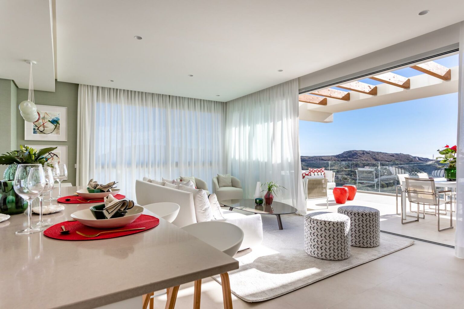 Lägenhet i Benahavis, Malaga, Spanien 2 sovrum, 107 kvm. Nr. 136018