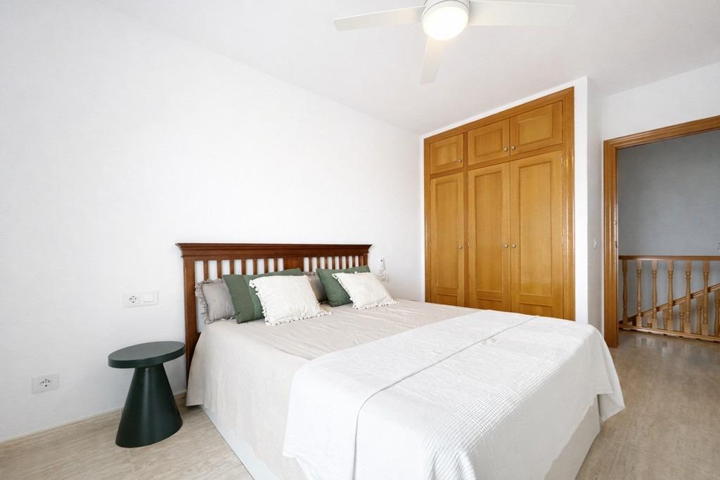 Kaupunkipientalo Dehesa De Campoamor, Alicante, Espanja 3 makuuhuonetta, 99 m2 No. 195701