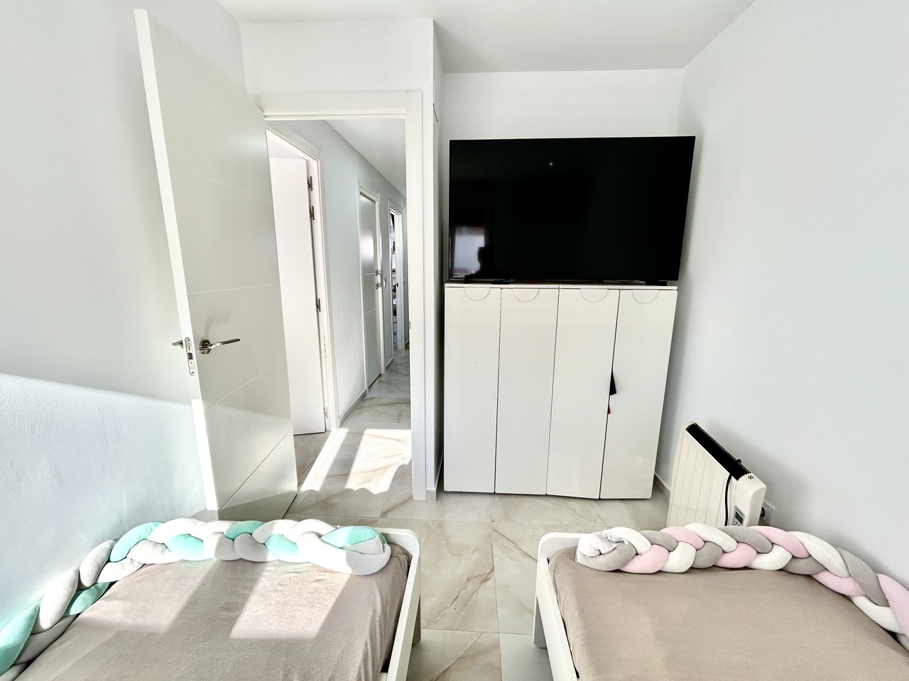 Kaupunkipientalo Los Balcones, Alicante, Espanja 3 makuuhuonetta, 91 m2 No. 195699