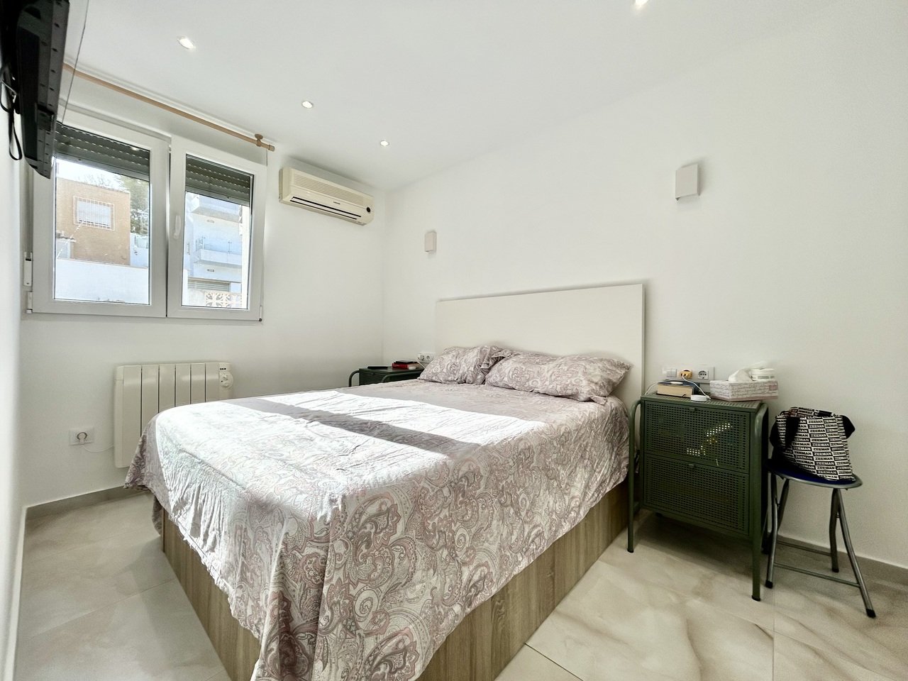Kaupunkipientalo Los Balcones, Alicante, Espanja 3 makuuhuonetta, 91 m2 No. 195699