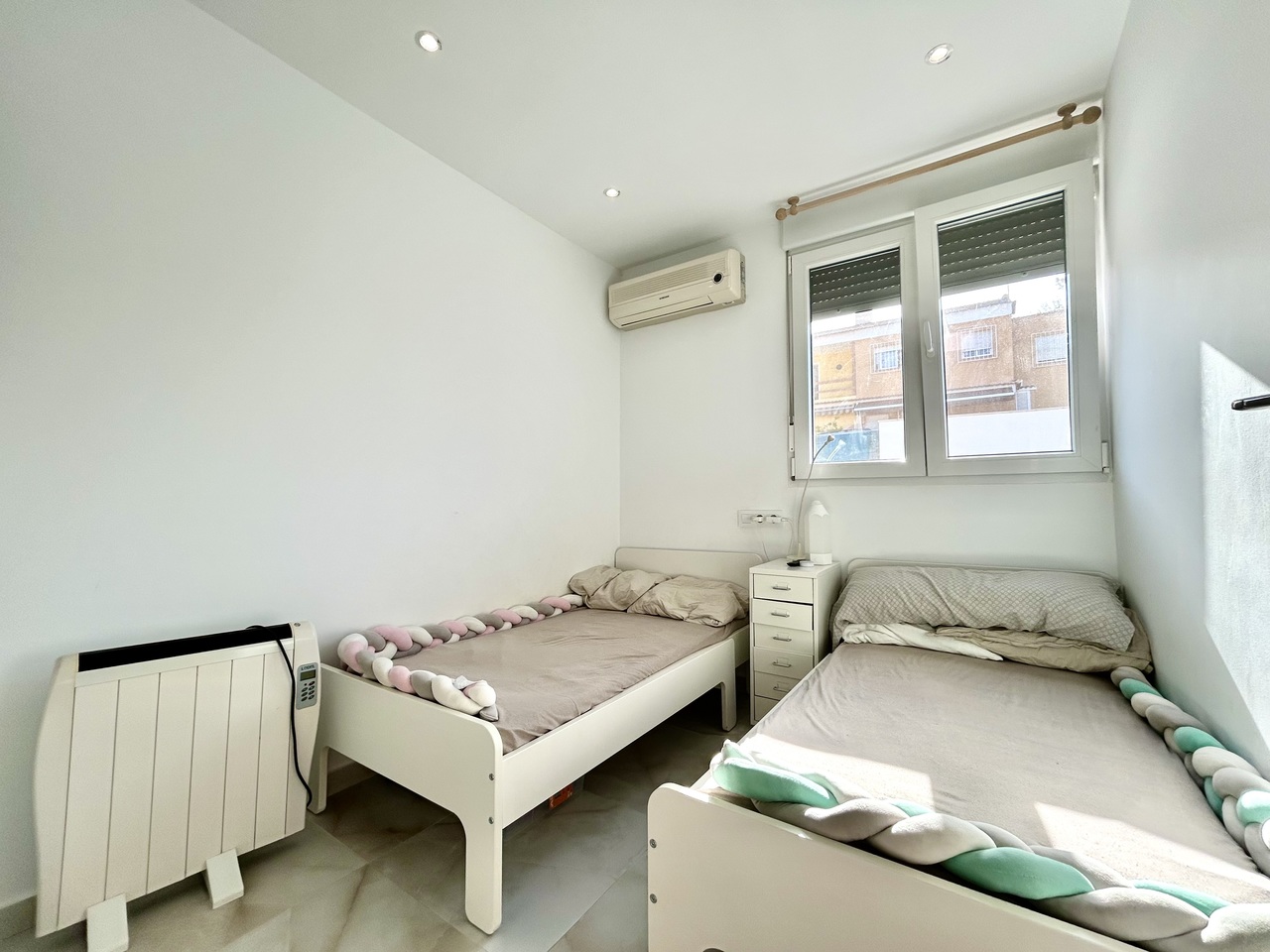 Kaupunkipientalo Los Balcones, Alicante, Espanja 3 makuuhuonetta, 91 m2 No. 195699
