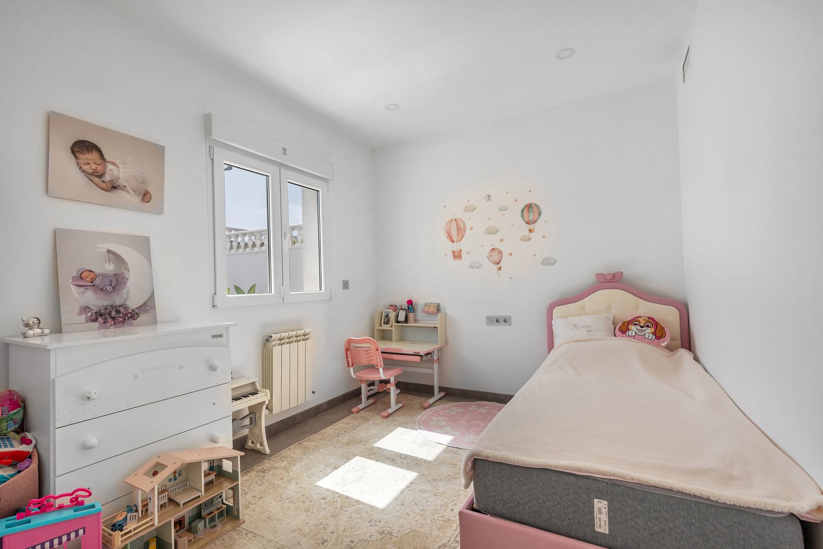 Villa à Torrevieja, Alicante, Espagne 5 chambres, 257 m2 No. 195698