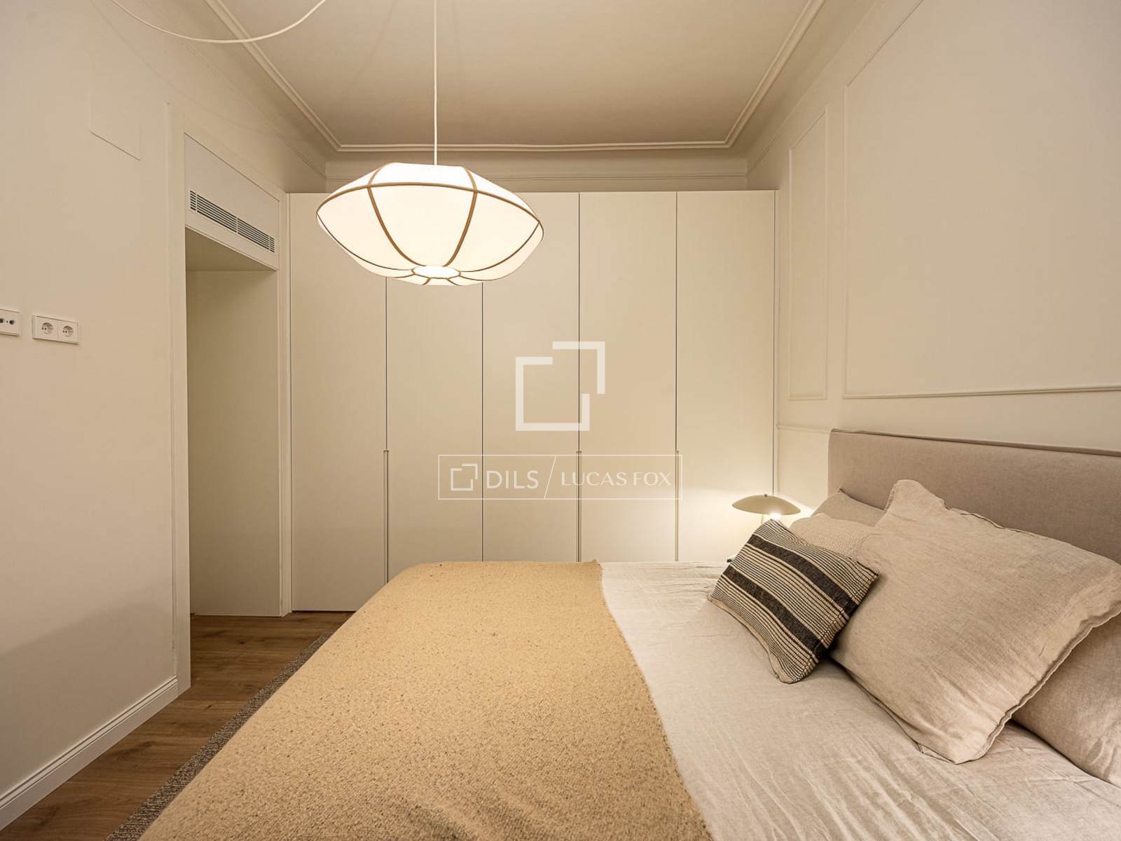 Appartamento a Barcelona, Spagna 4 camere da letto, 231 mq. N° 150750