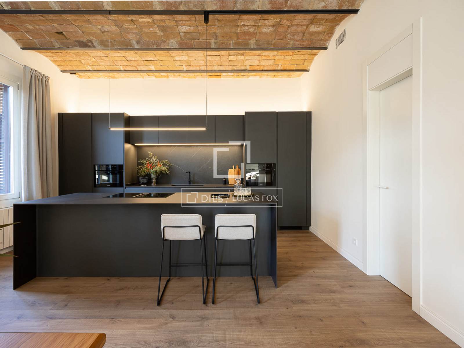 Appartamento a Barcelona, Spagna 4 camere da letto, 231 mq. N° 150750