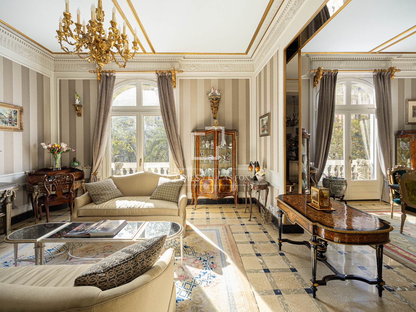 Dzīvoklis Barcelona, Spānijā 4 istabas, 273 m2 Nr. 150751