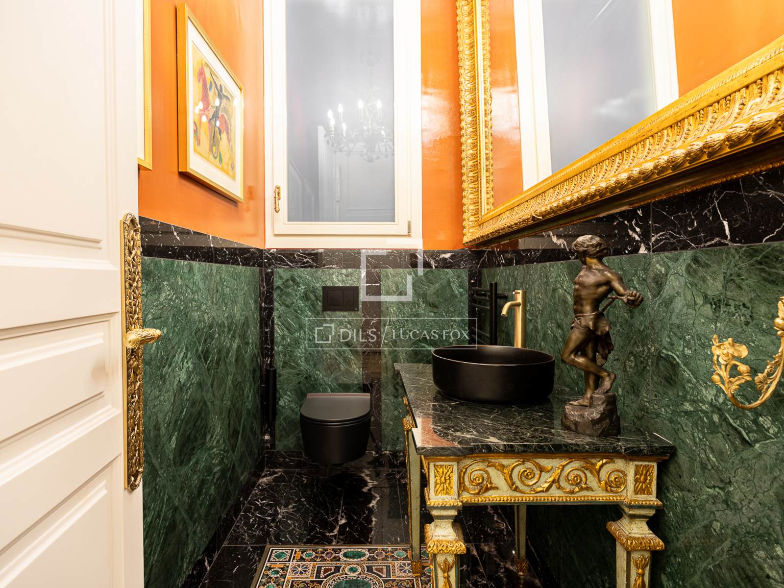 Dzīvoklis Barcelona, Spānijā 4 istabas, 273 m2 Nr. 150751
