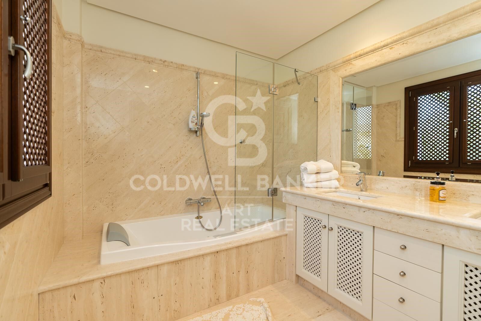 Penthouse w Estepona, Malaga, Hiszpania 5 sypialni, 700 mkw. nr 158337