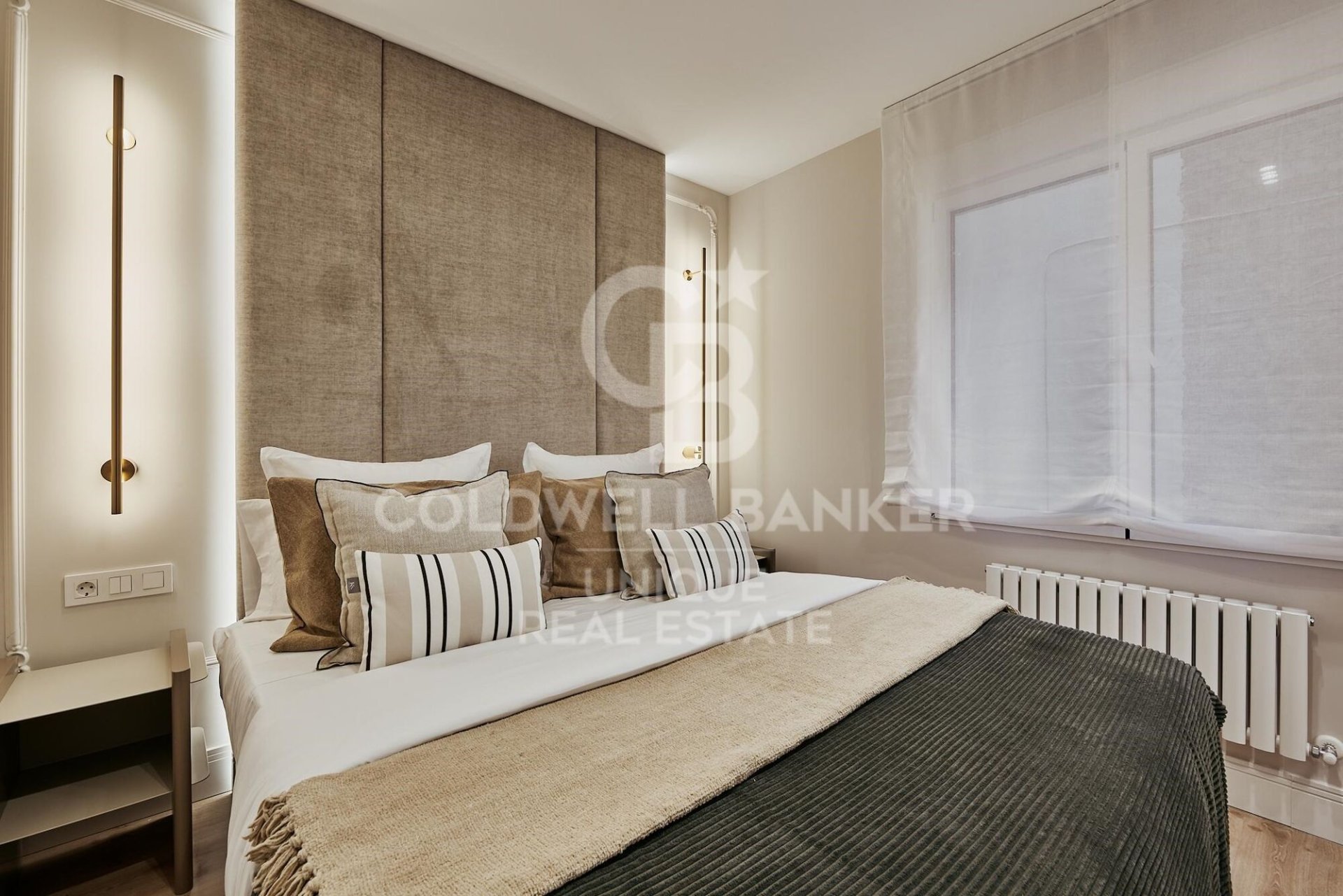 Appartamento a Madrid, Spagna 3 camere da letto, 122 mq. N° 158338