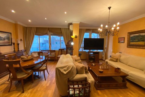 Wohnung in Alicante, Spanien 4 Schlafzimmer, 196 m2 Nr. 165529