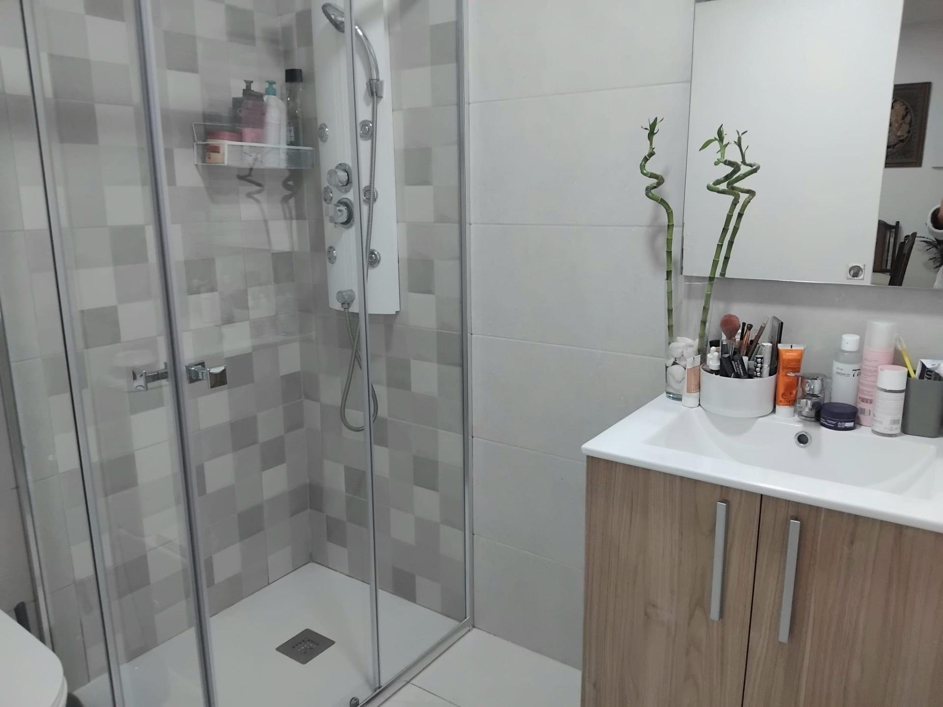 Appartamento a Villajoyosa, Alicante, Spagna 2 camere da letto, 95 mq. N° 165531