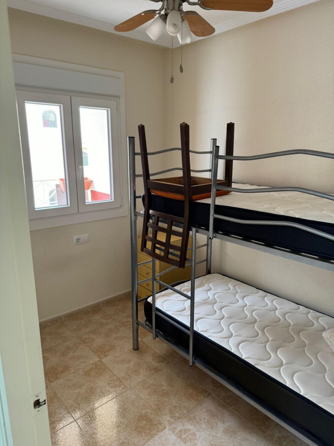 Apartment in Torrevieja, Alicante, Spain 2 bedrooms, 72 sq.m. No. 184213