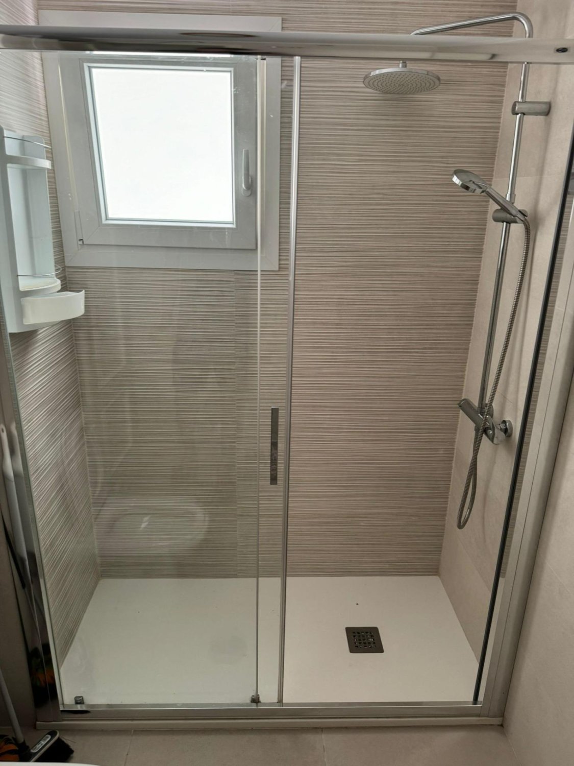 Apartment in Torrevieja, Alicante, Spain 2 bedrooms, 72 sq.m. No. 184213