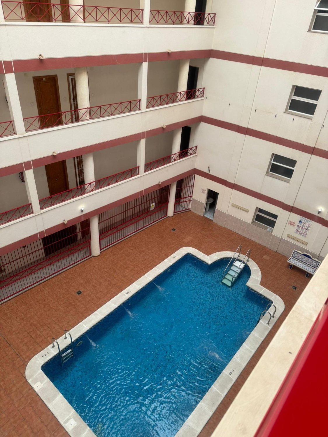 Apartment in Torrevieja, Alicante, Spain 2 bedrooms, 72 sq.m. No. 184213