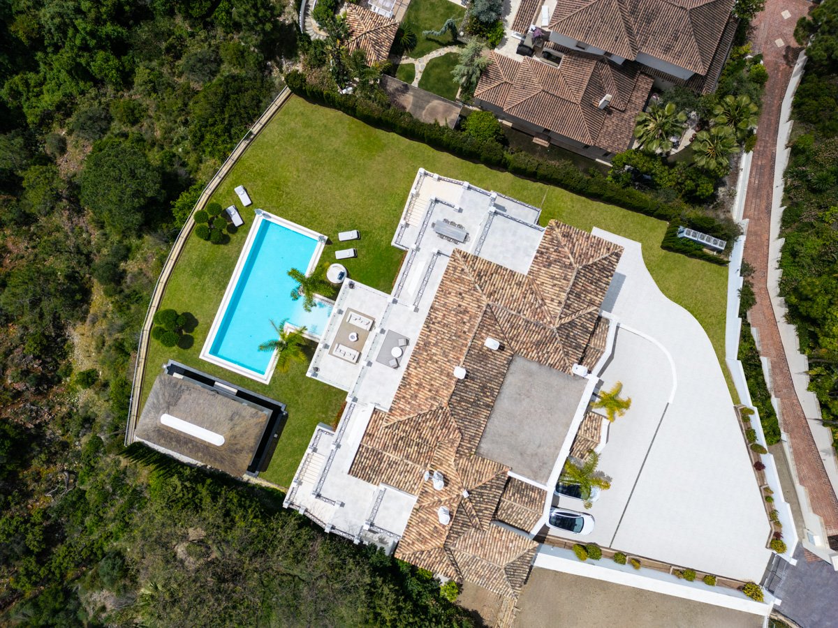 Villa a Benahavis, Malaga, Spagna 5 camere da letto, 1372 mq. N° 134982