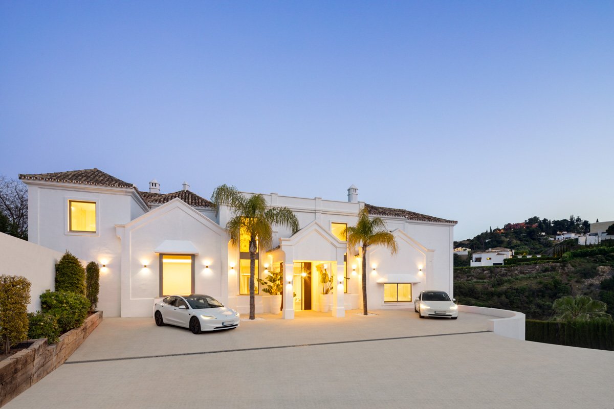 Villa a Benahavis, Malaga, Spagna 5 camere da letto, 1372 mq. N° 134982