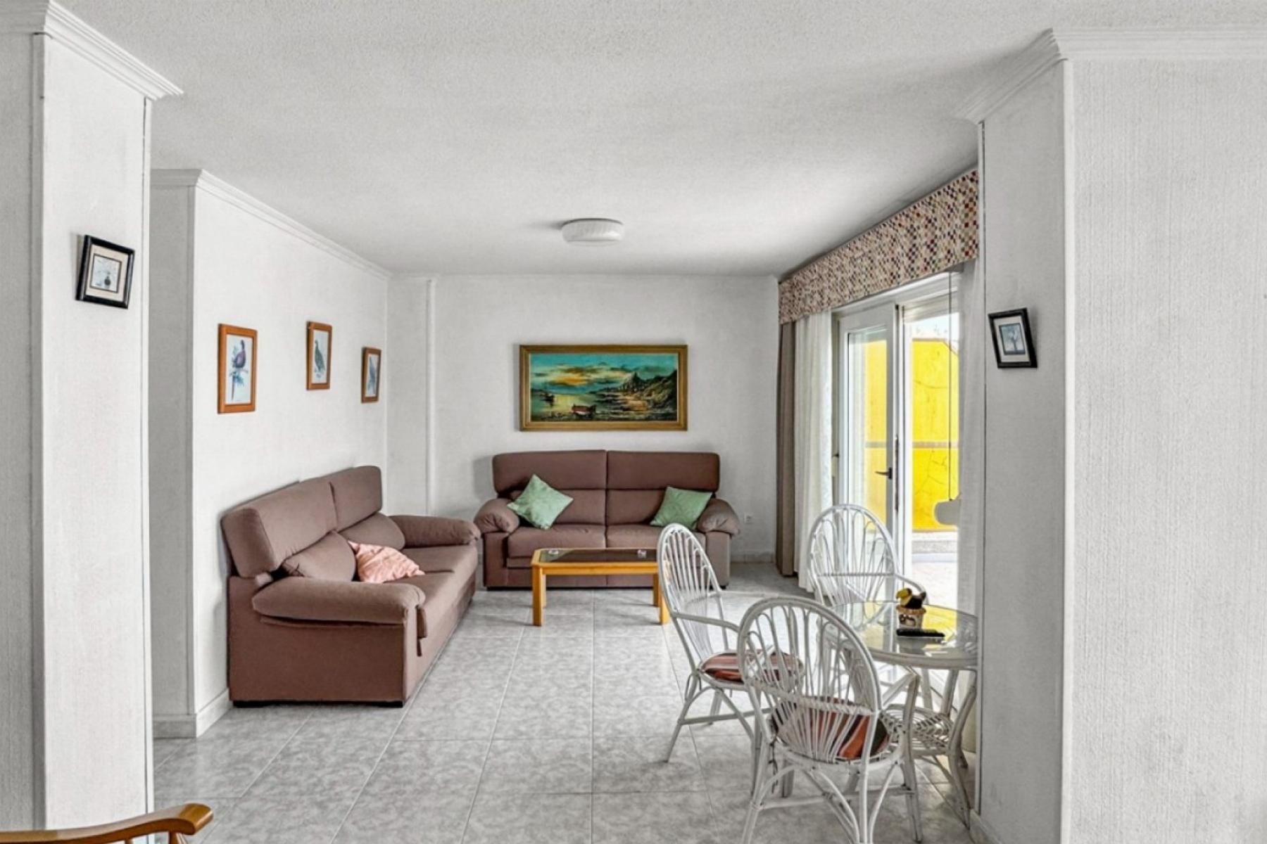 Wohnung in Torrevieja, Alicante, Spanien 120 m2 Nr. 195176