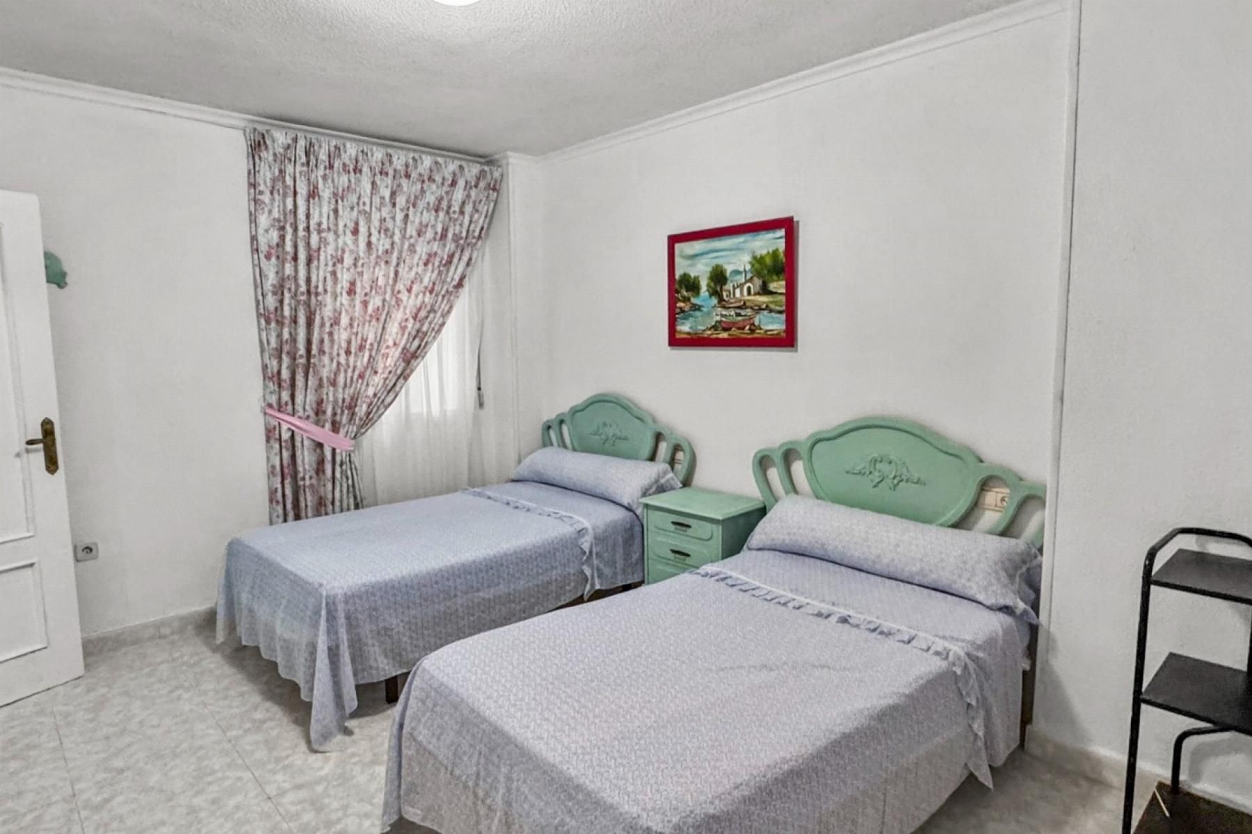 Wohnung in Torrevieja, Alicante, Spanien 120 m2 Nr. 195176