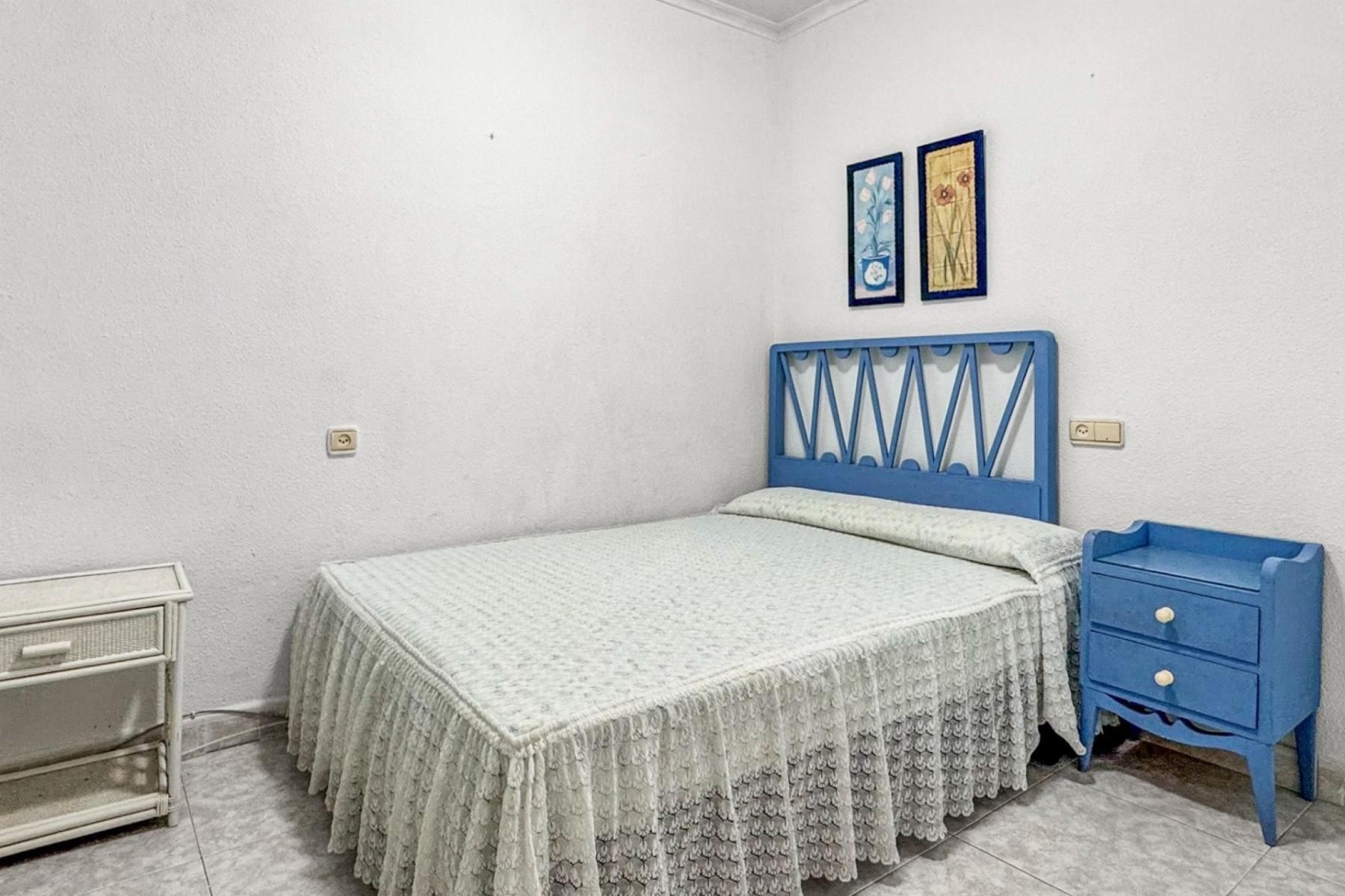Wohnung in Torrevieja, Alicante, Spanien 120 m2 Nr. 195176