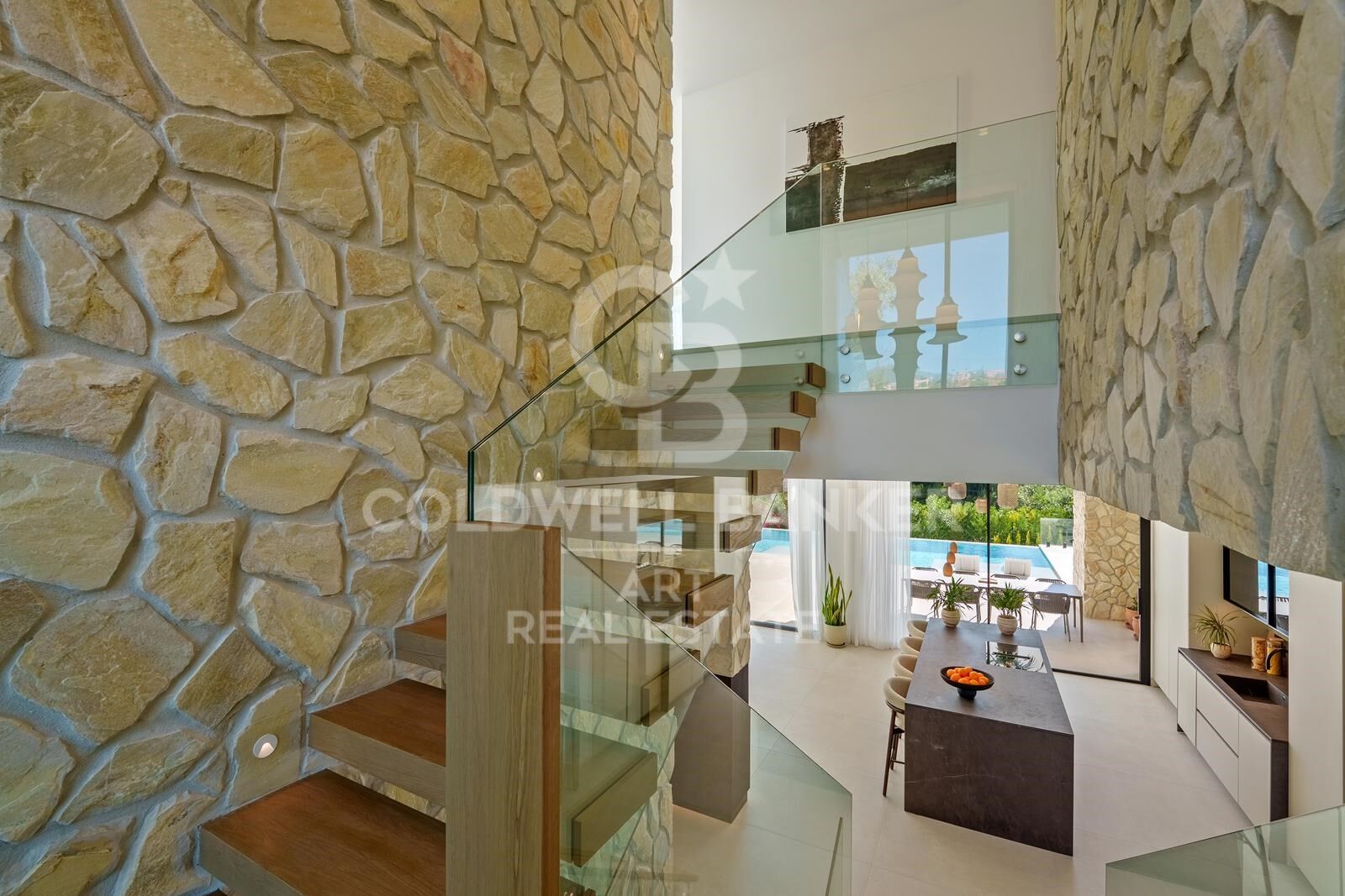 Villa in Benahavis, Malaga, Spain 5 bedrooms, 606 sq.m. No. 157263
