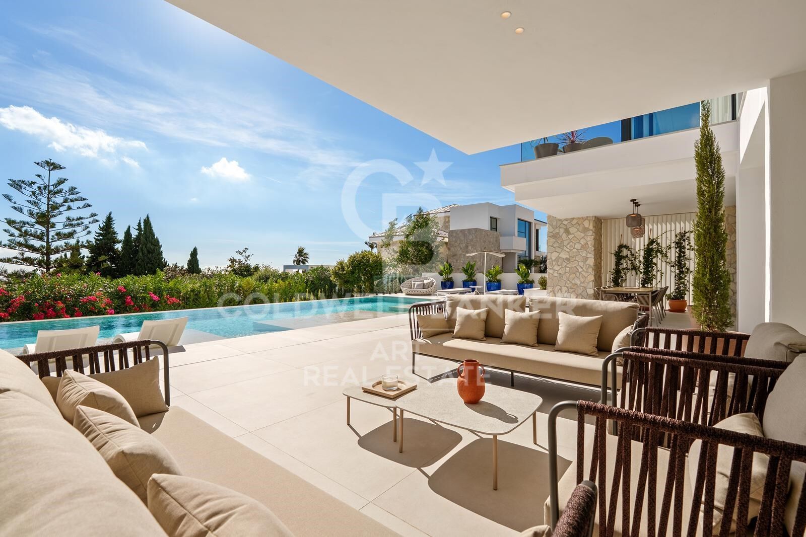Villa in Benahavis, Malaga, Spain 5 bedrooms, 606 sq.m. No. 157263