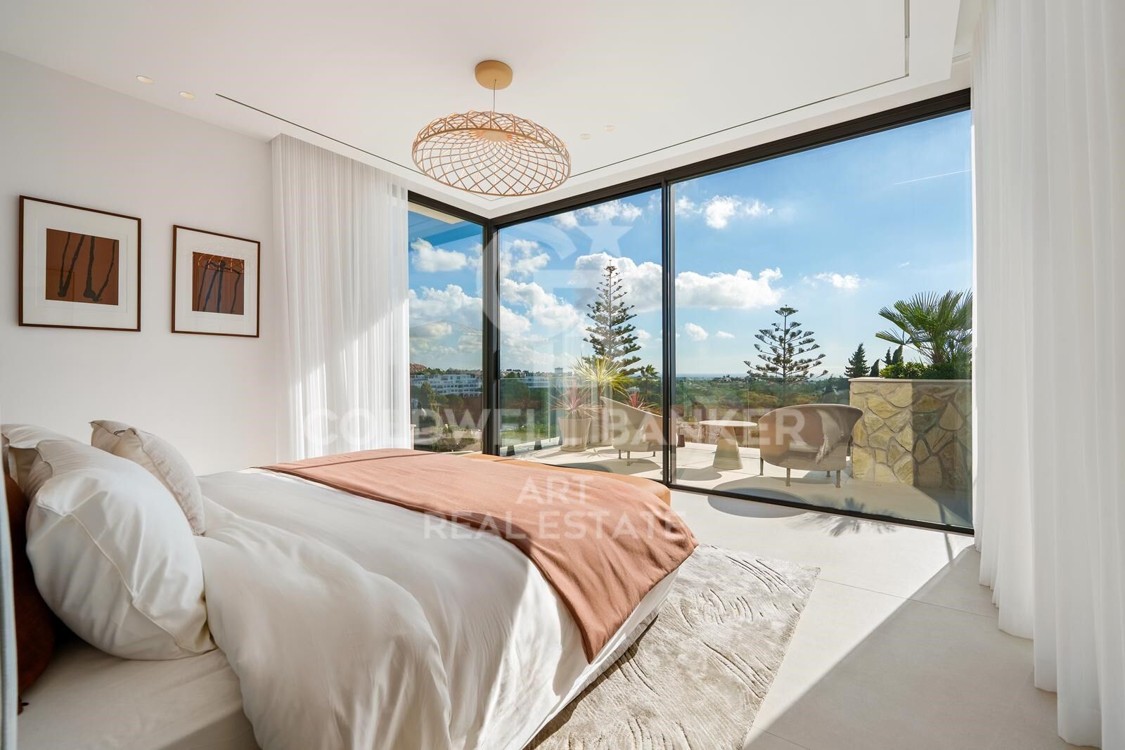 Villa in Benahavis, Malaga, Spain 5 bedrooms, 606 sq.m. No. 157263