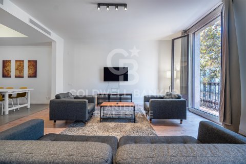 Huoneisto Barcelona, Espanja 3 makuuhuonetta, 141 m2 No. 157264