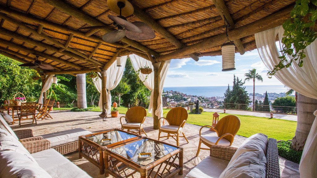Villa in Malaga, Spain 3 bedrooms, 712 sq.m. No. 106545