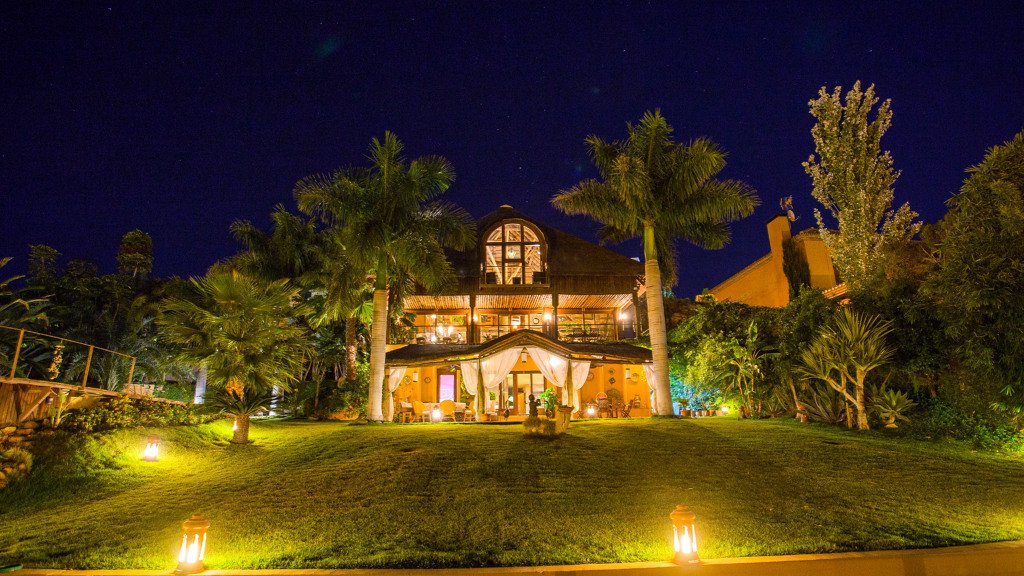 Villa in Malaga, Spain 3 bedrooms, 712 sq.m. No. 106545