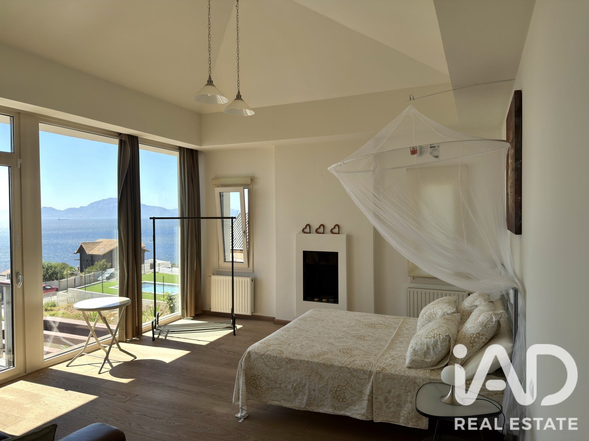 Talo Algeciras, Cadiz, Espanja 4 makuuhuonetta, 386 m2 No. 195768