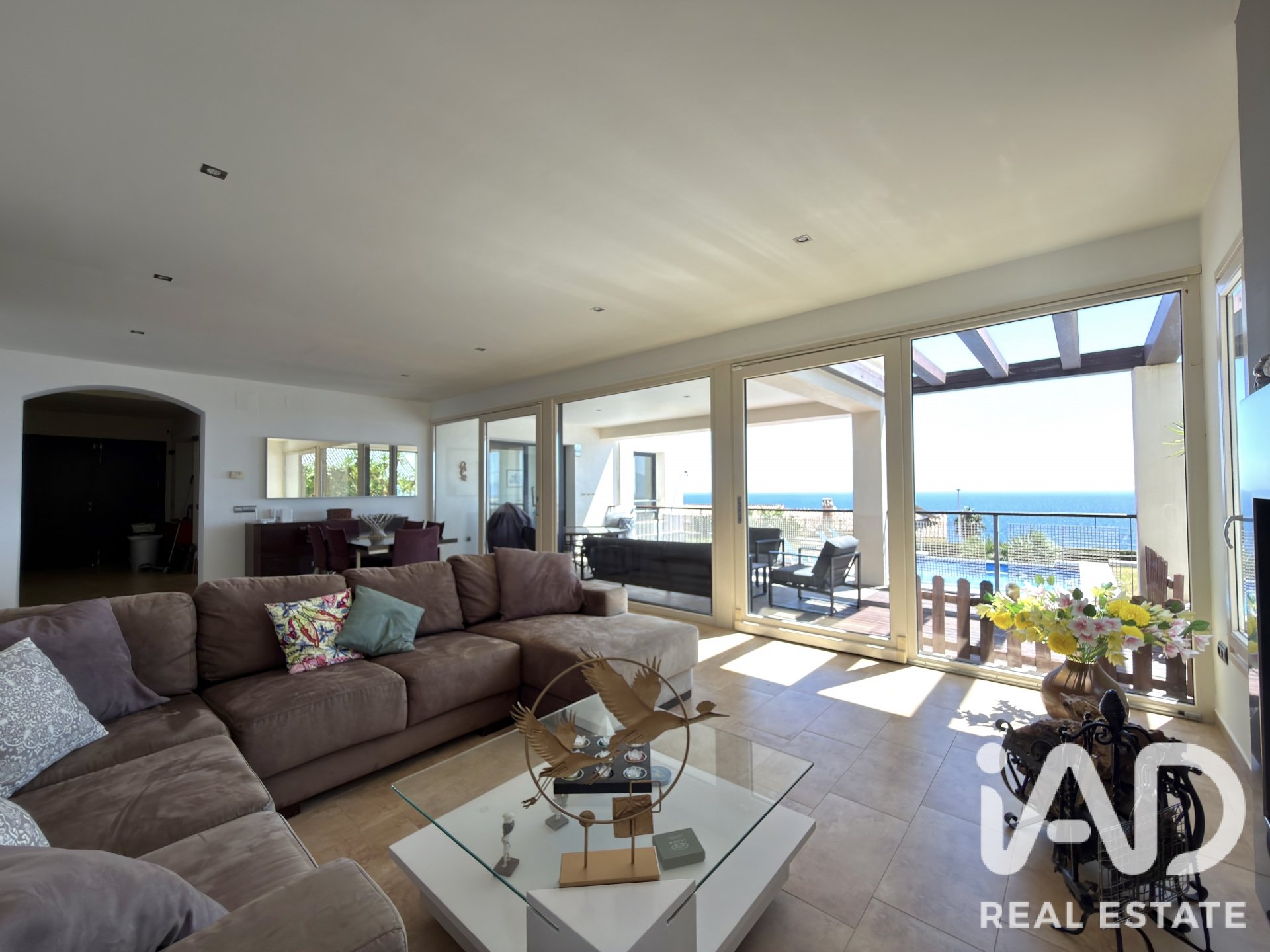 Talo Algeciras, Cadiz, Espanja 4 makuuhuonetta, 386 m2 No. 195768