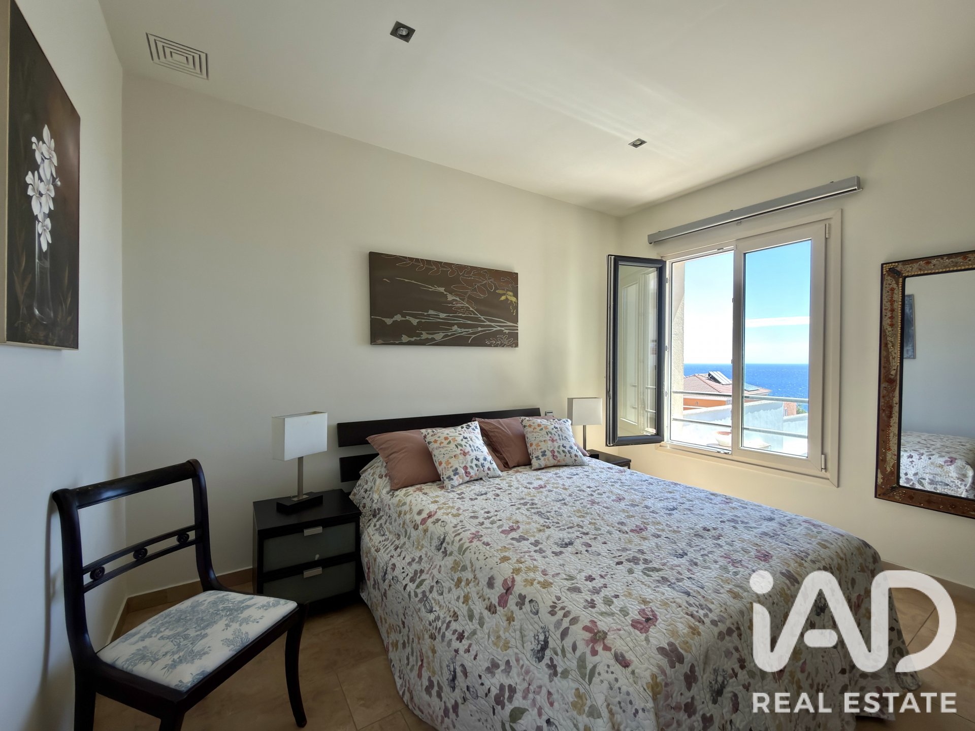 Talo Algeciras, Cadiz, Espanja 4 makuuhuonetta, 386 m2 No. 195768