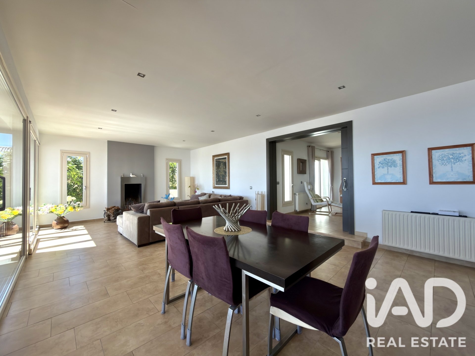 Talo Algeciras, Cadiz, Espanja 4 makuuhuonetta, 386 m2 No. 195768