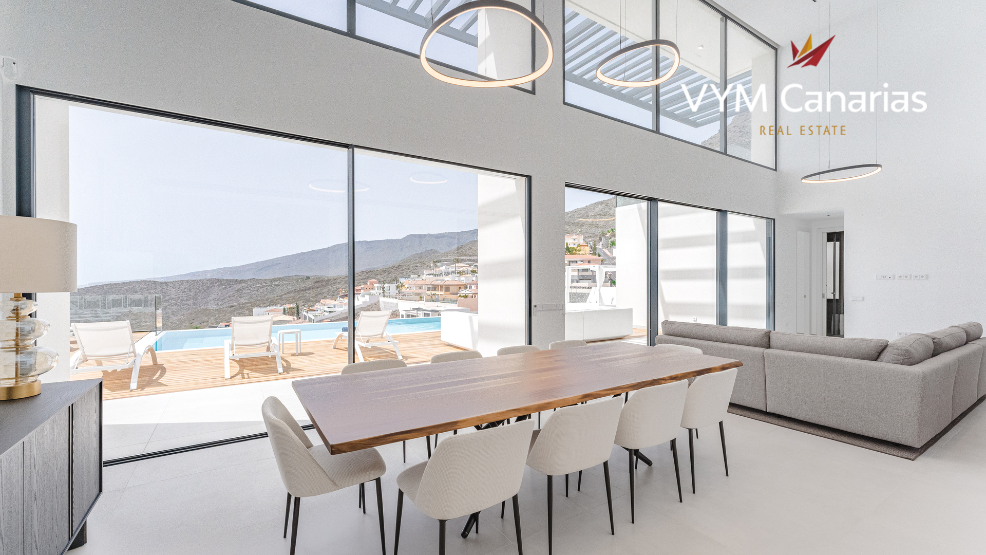 Villa in Torviscas, Tenerife, Spain 4 bedrooms, 202 sq.m. No. 164398