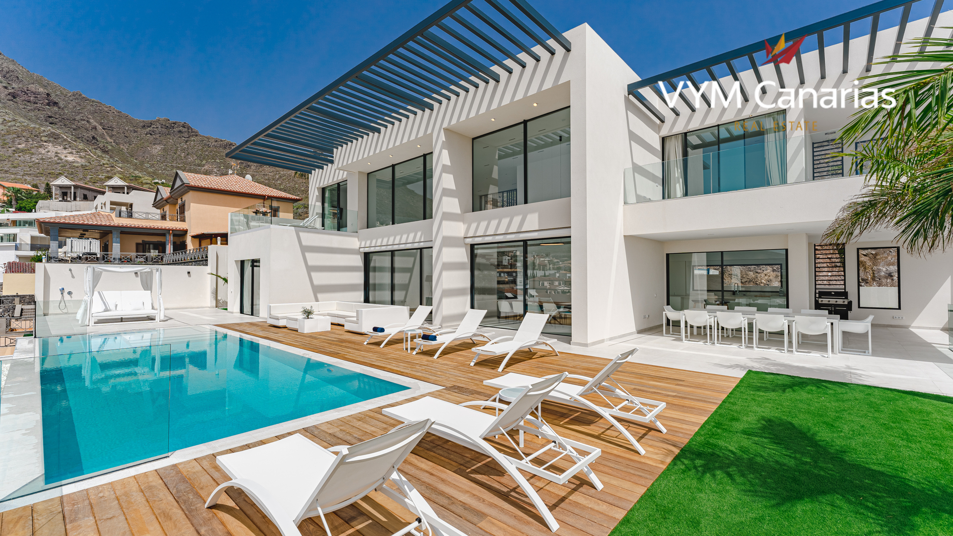 Villa in Torviscas, Tenerife, Spain 4 bedrooms, 202 sq.m. No. 164398