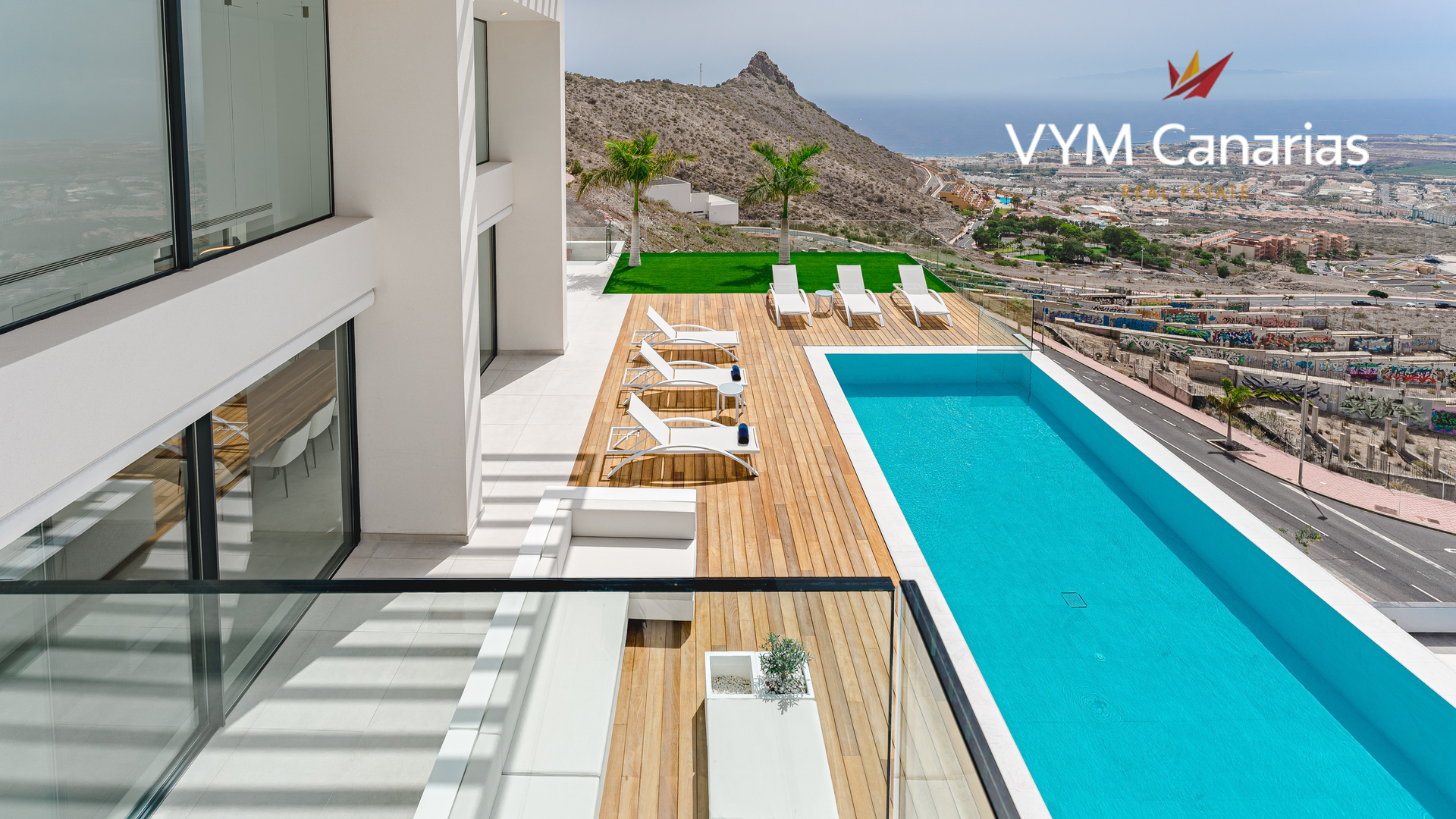 Villa in Torviscas, Tenerife, Spain 4 bedrooms, 202 sq.m. No. 164398