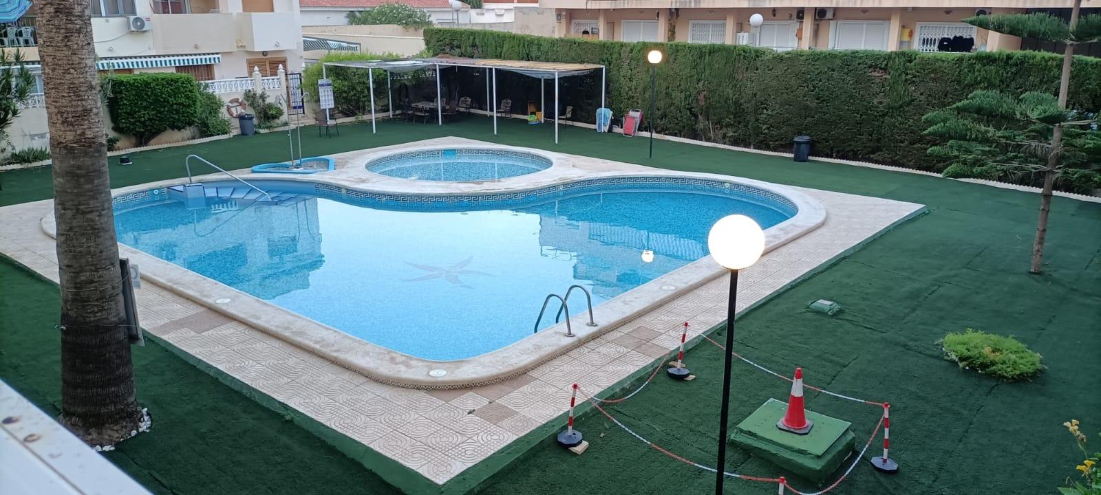 Huoneisto Nueva Torrevieja, Alicante, Espanja 39.99 m2 No. 182856