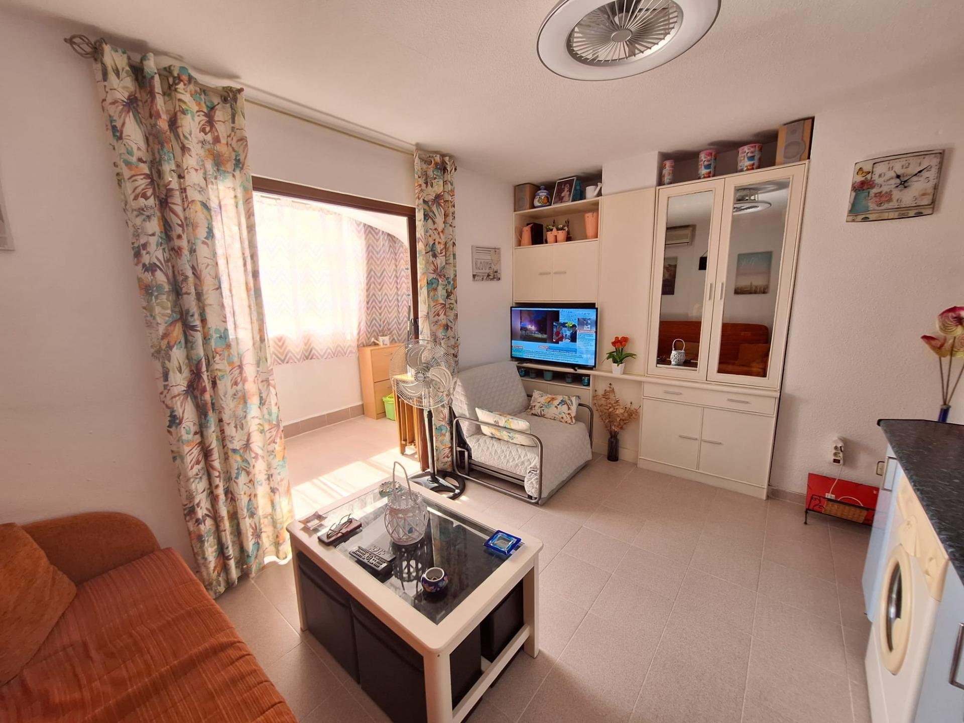 Huoneisto Nueva Torrevieja, Alicante, Espanja 39.99 m2 No. 182856