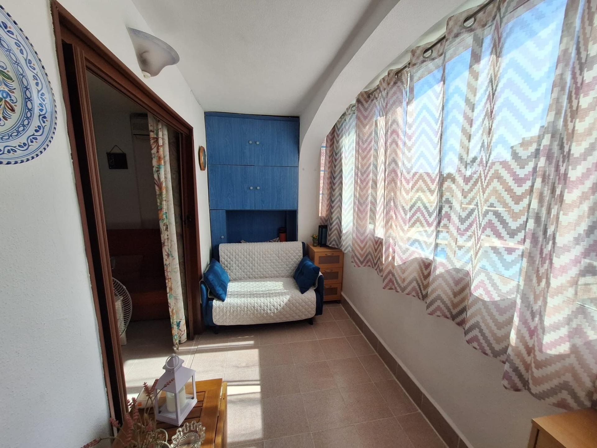 Huoneisto Nueva Torrevieja, Alicante, Espanja 39.99 m2 No. 182856