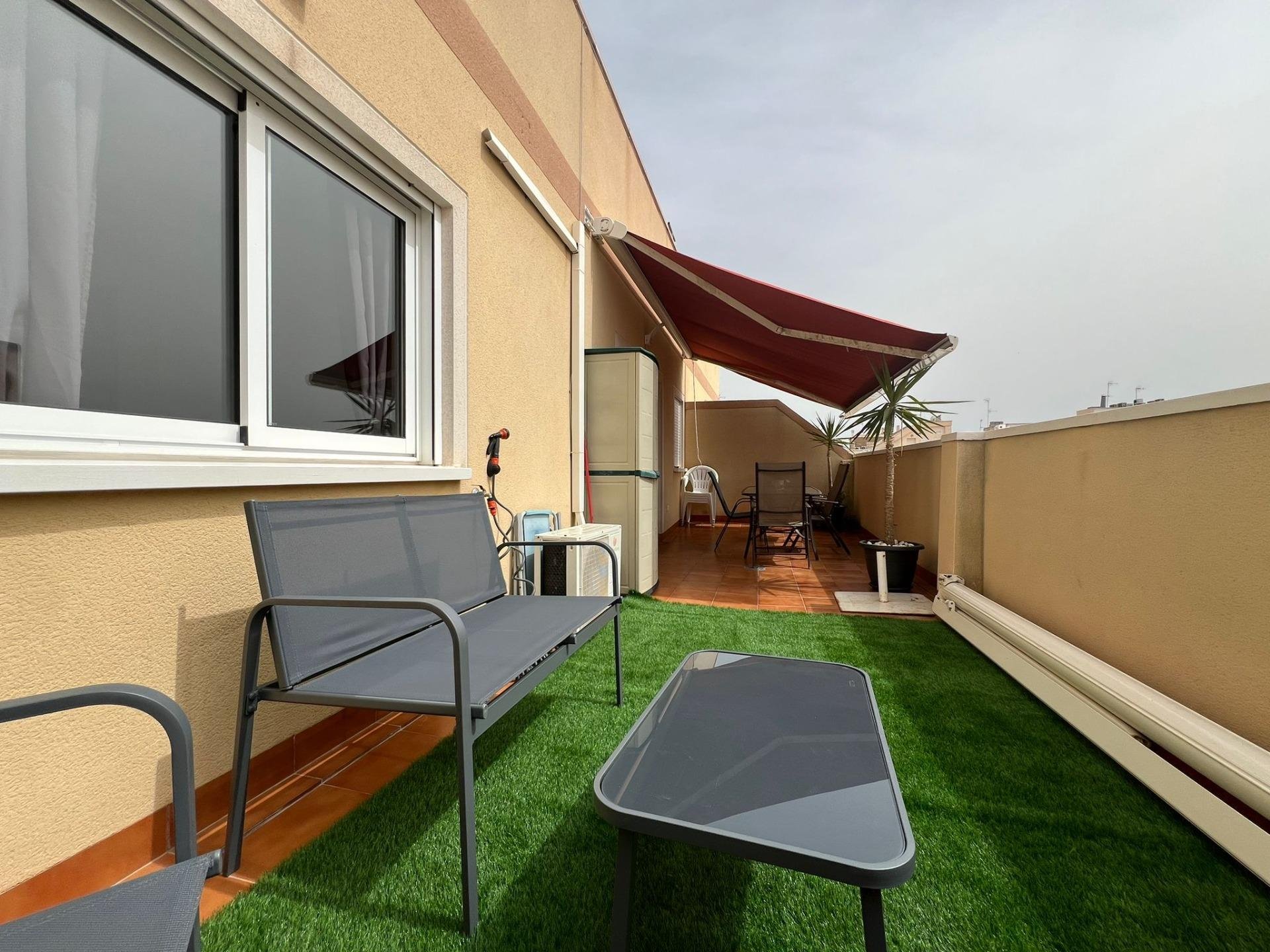 Penthauss Torrevieja, Alicante, Spānijā 2 istabas, 75 m2 Nr. 182857