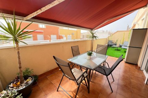 Penthouse in Torrevieja, Alicante, Spain 2 bedrooms, 75 sq.m. No. 182857