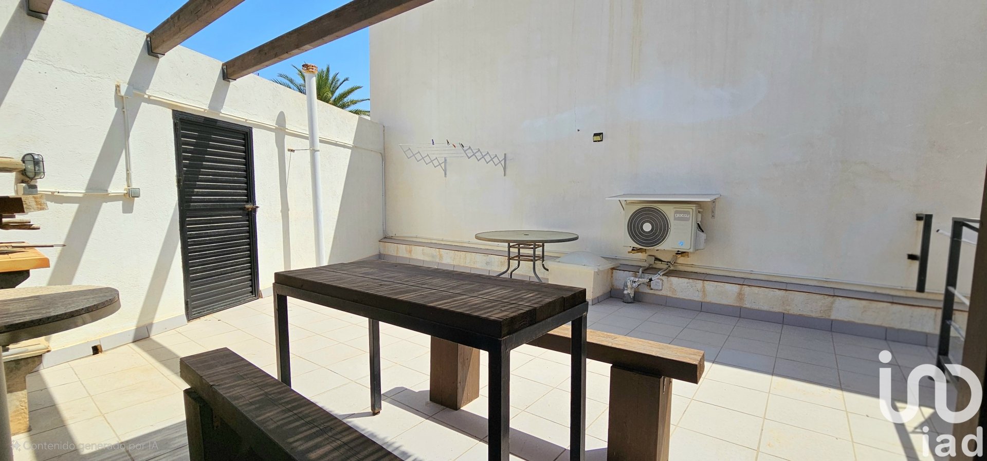 Appartamento a Nijar, Almeria, Spagna 5 camere da letto, 110 mq. N° 153355