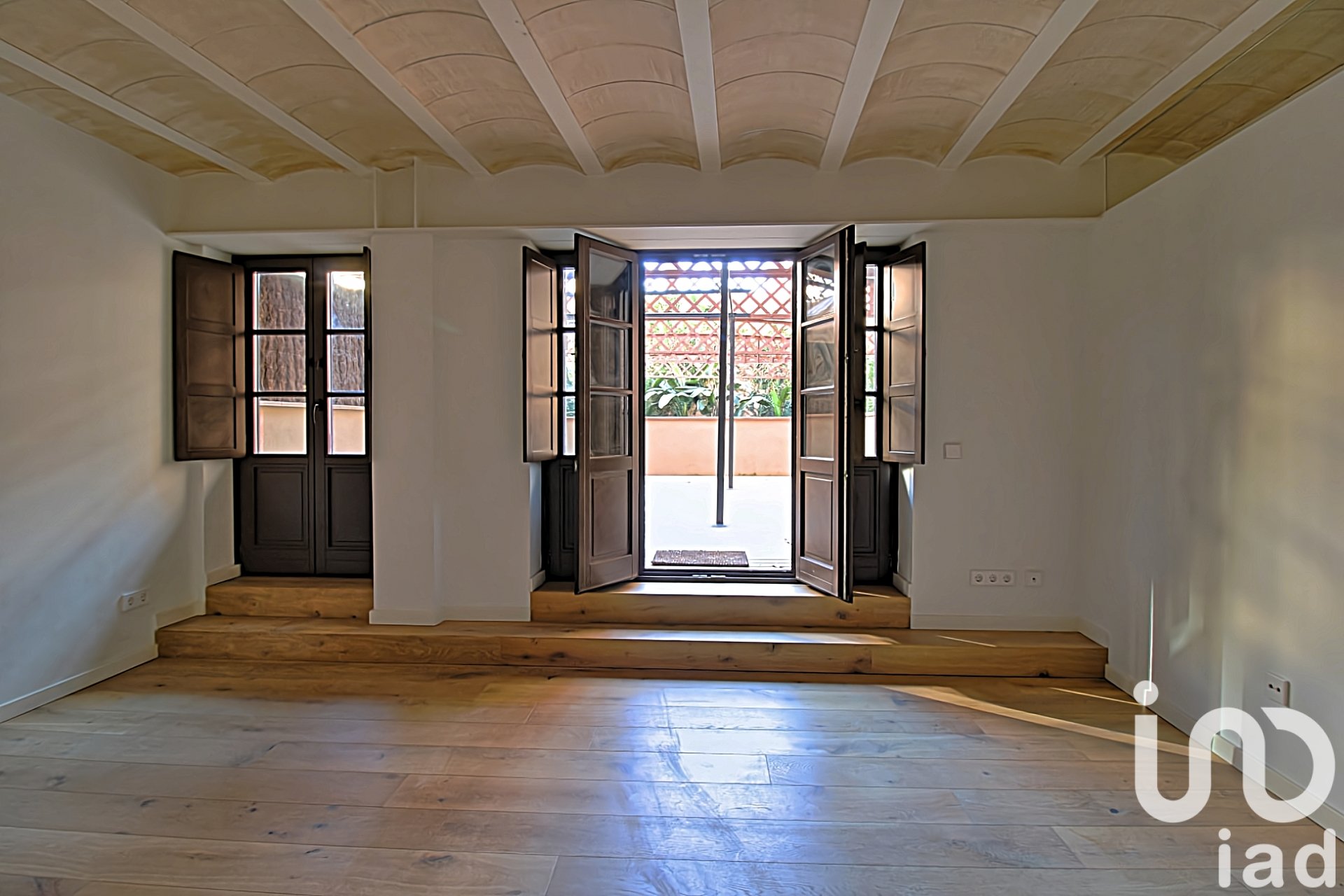 Dzīvoklis Barcelona, Spānijā 2 istabas, 81 m2 Nr. 153357