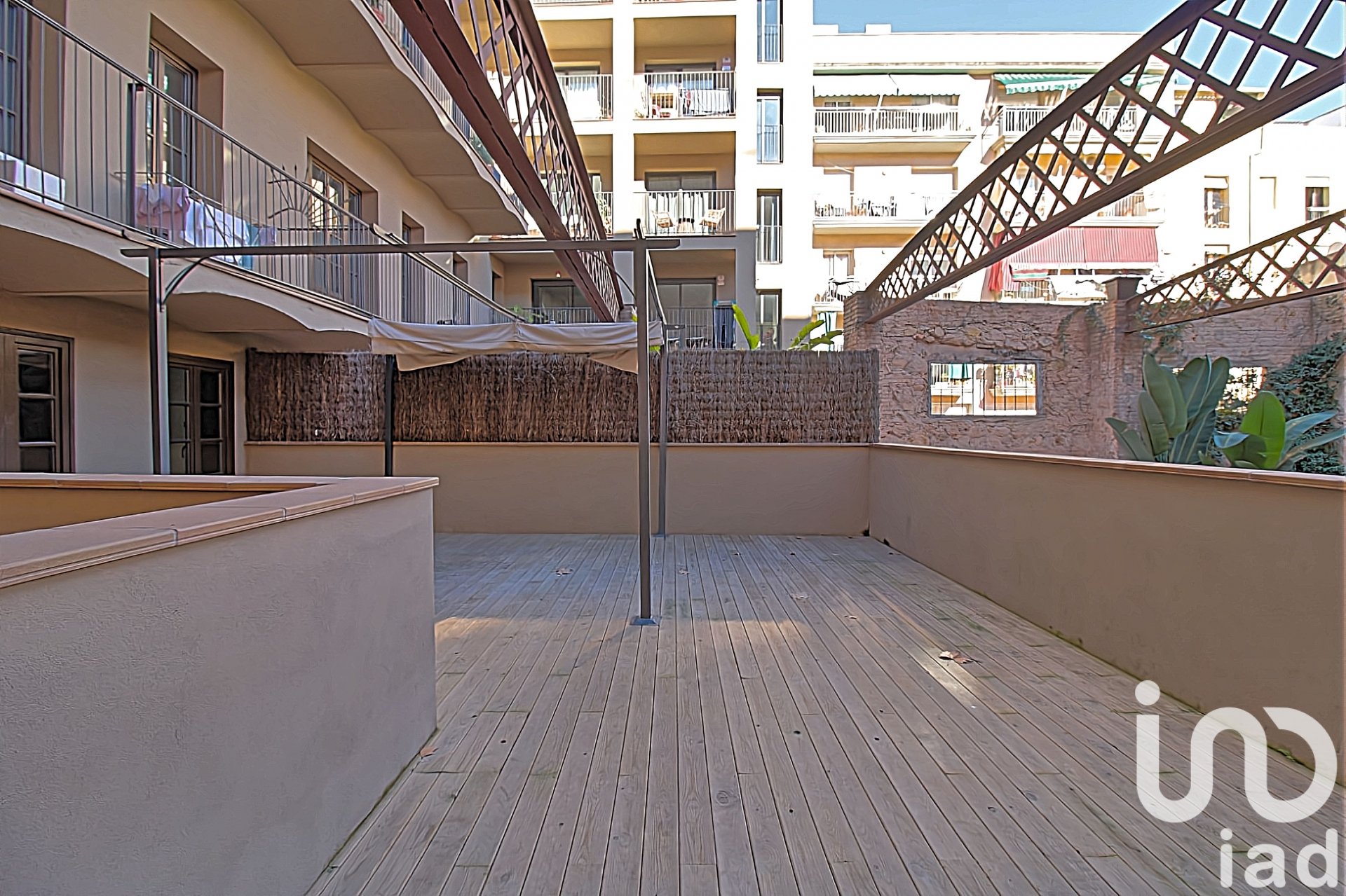 Dzīvoklis Barcelona, Spānijā 2 istabas, 81 m2 Nr. 153357