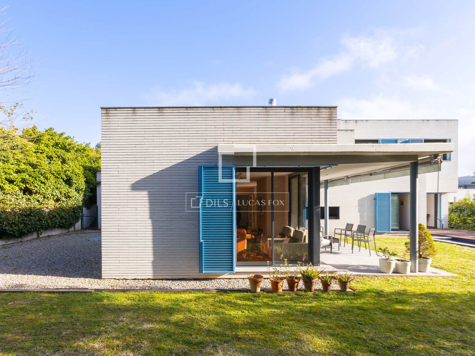 Villa in Vallromanes, Barcelona, Spain 5 bedrooms, 424 sq.m. No. 161436